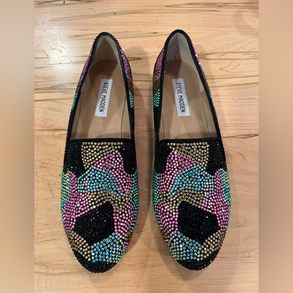 STEVE MADDEN Rainbow Crystal Conncord Loafers Black Gold Pink Blue Size 9 - Picture 1 of 6